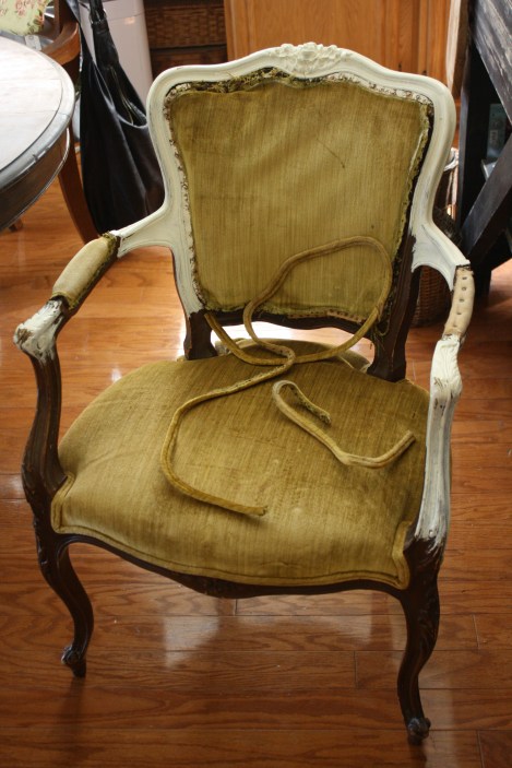 bergere chair 002